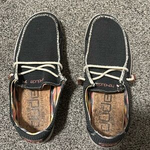 hey dude natural collection size 9 black shoes